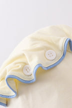 Cream lace bonnet